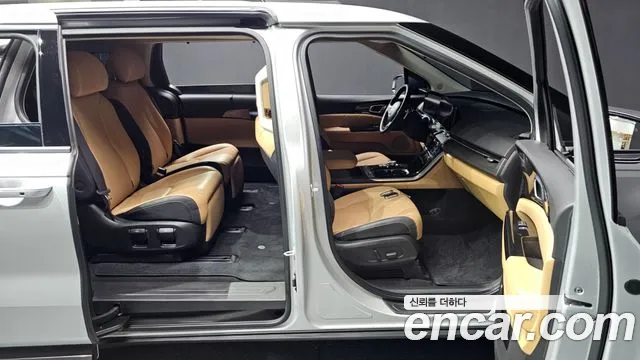Kia Carnival 2022 thumb 12
