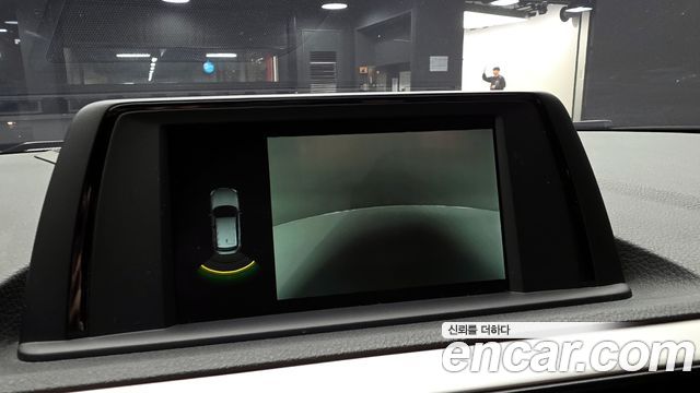 BMW 1 серии 2019 thumb 12