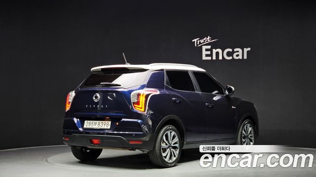 SsangYong Tivoli 2019 thumb 3