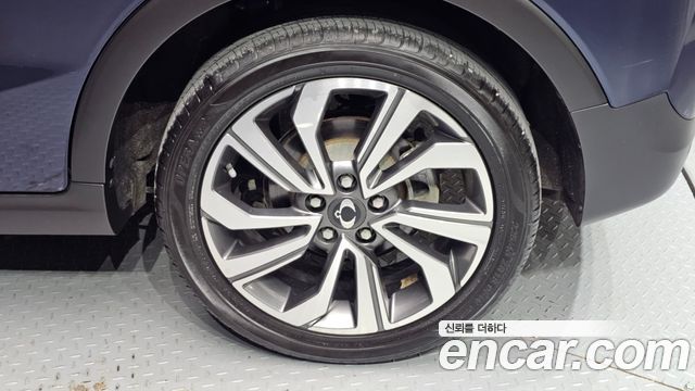 SsangYong Tivoli 2019 thumb 5