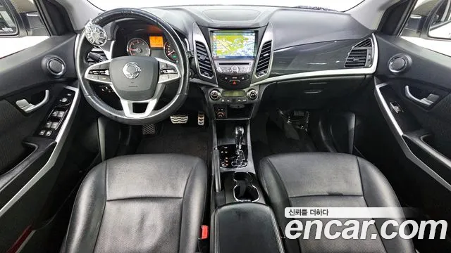 SsangYong Korando 2017 thumb 8