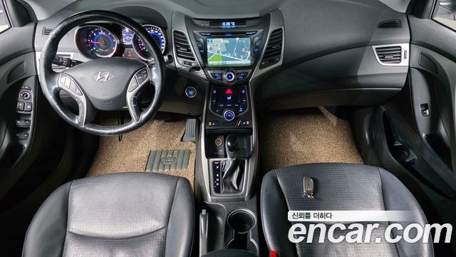 Hyundai Avante 2014 thumb 8