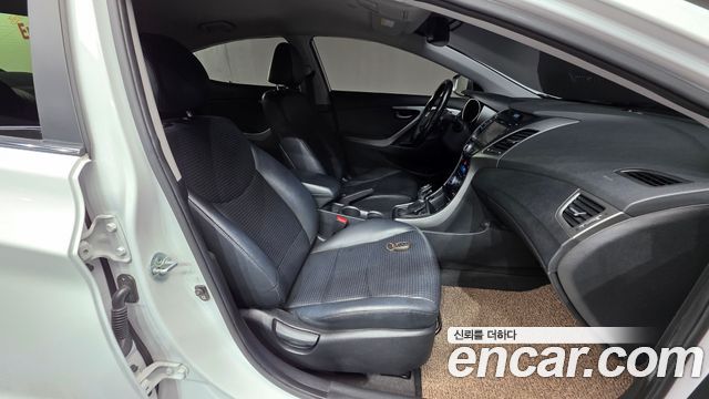 Hyundai Avante 2014 thumb 11