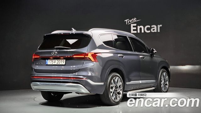Hyundai Santa Fe 2021 thumb 3