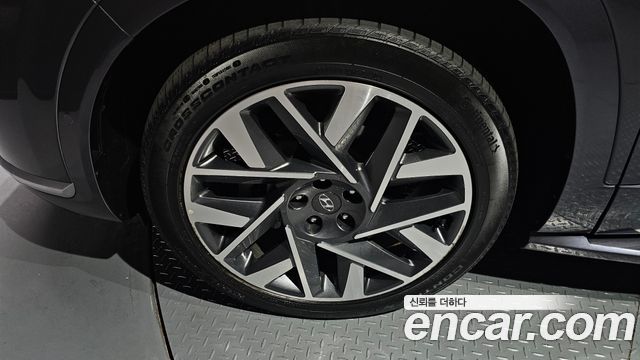 Hyundai Santa Fe 2021 thumb 6