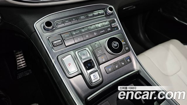 Hyundai Santa Fe 2021 thumb 10