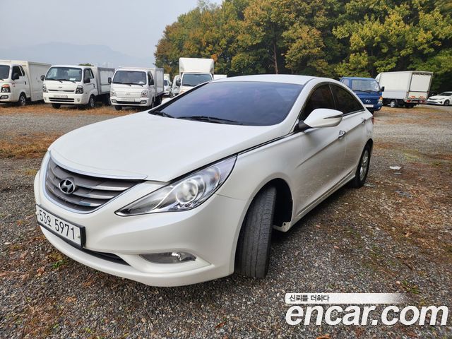 Hyundai Sonata 2011 thumb 2