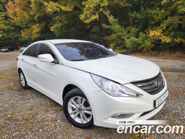 Hyundai Sonata 2011 thumb 4