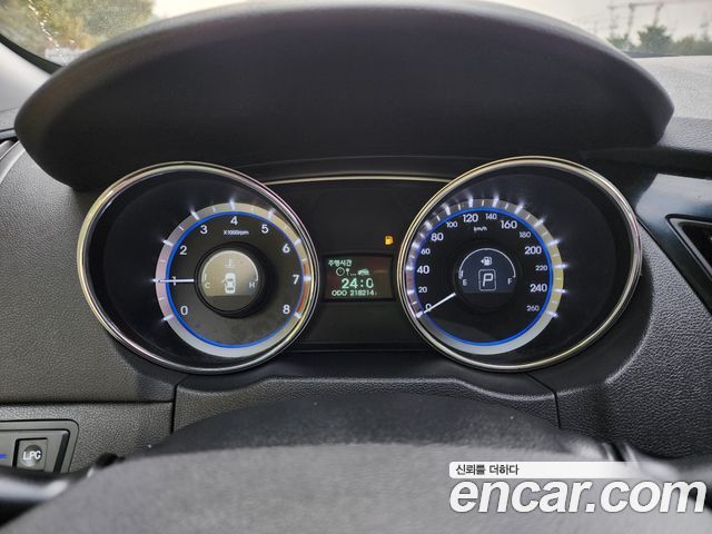 Hyundai Sonata 2011 thumb 5