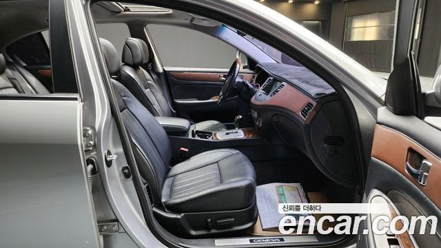 Hyundai Genesis 2008 thumb 11