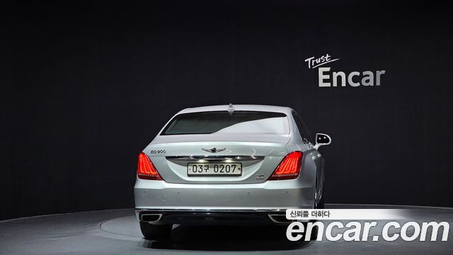 Genesis G90 2016 thumb 5