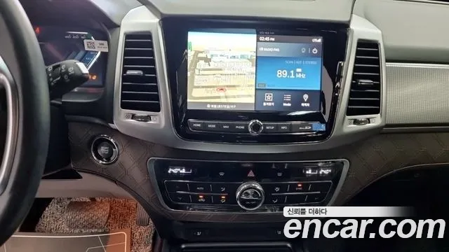 SsangYong Rexton 2021 thumb 12