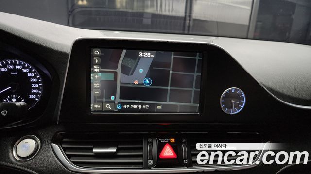 Hyundai Grandeur 2017 thumb 12