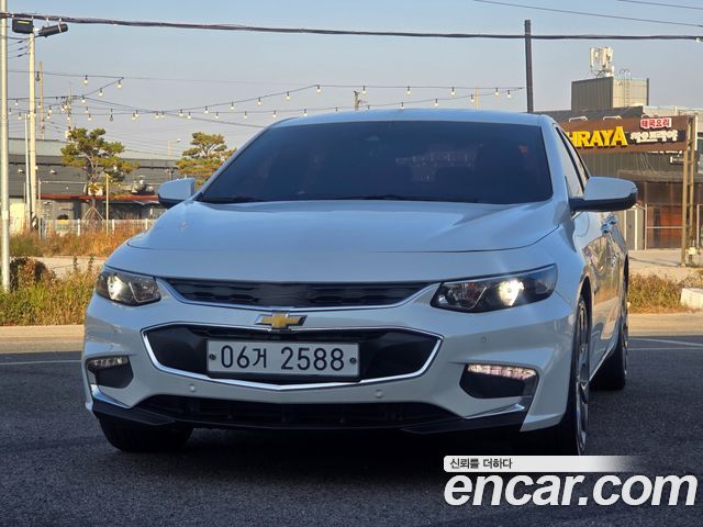 Chevrolet Malibu 2018 thumb 2