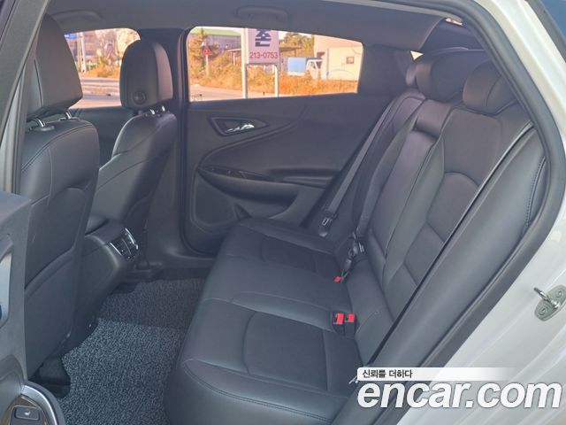Chevrolet Malibu 2018 thumb 9