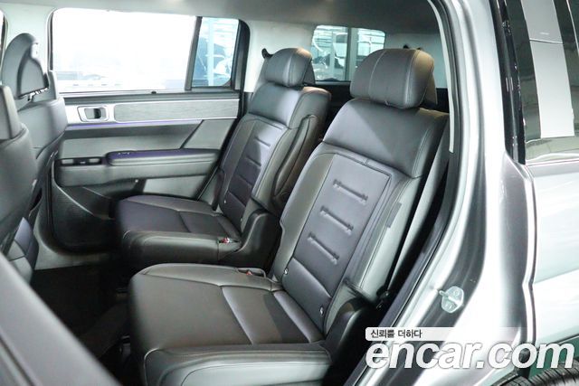 Hyundai Santa Fe 2023 thumb 8