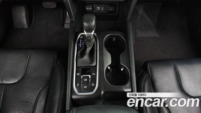 Hyundai Santa Fe 2020 thumb 9