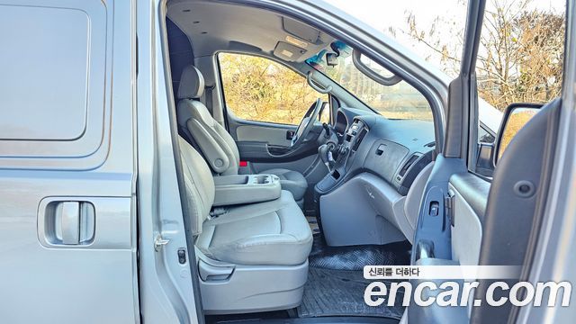 Hyundai Starex 2015 thumb 12