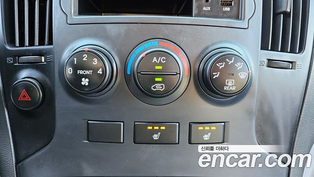 Hyundai Starex 2015 thumb 11