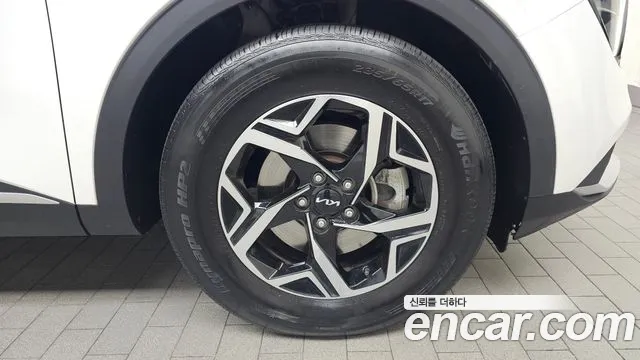 Kia Sportage 2022 thumb 2