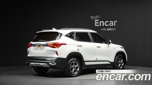Kia Seltos 2022 thumb 3