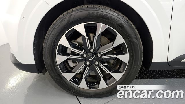 Kia Carnival 2022 thumb 5