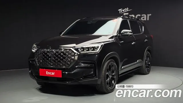 SsangYong Rexton 2021 thumb 2