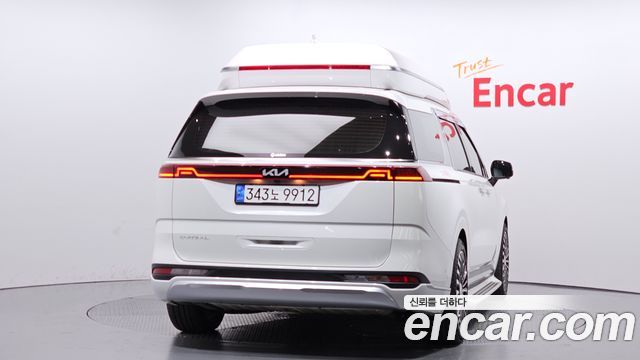 Kia Carnival 2023 thumb 5