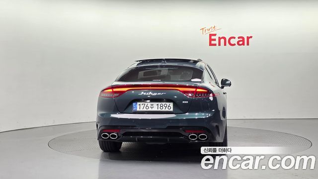 Kia Stinger 2022 thumb 4