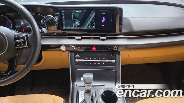 Kia Carnival 2021 thumb 12