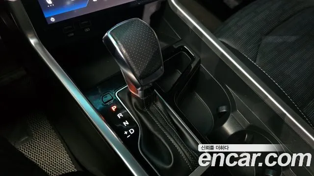 SsangYong Torres 2022 thumb 10