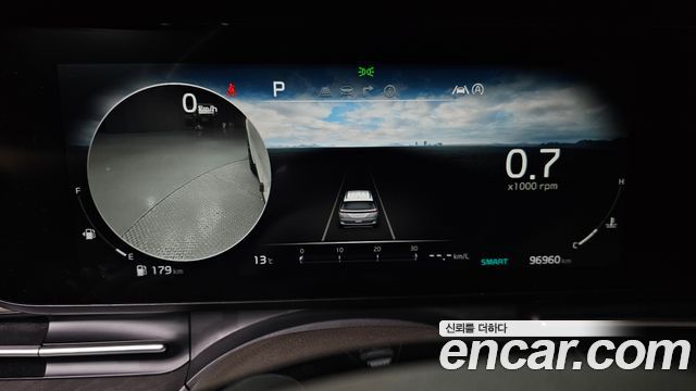 Kia Carnival 2021 thumb 9