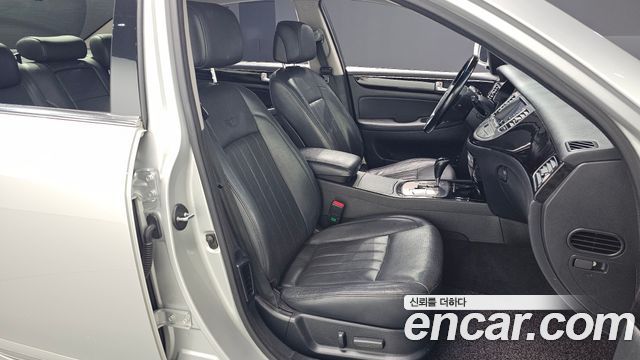 Hyundai Genesis 2012 thumb 10