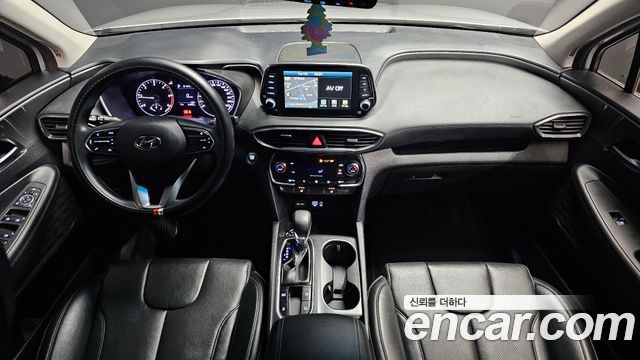 Hyundai Santa Fe 2019 thumb 8