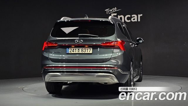 Hyundai Santa Fe 2022 thumb 4