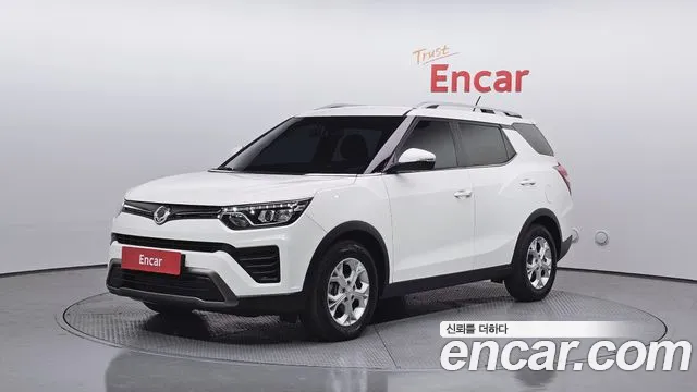 SsangYong Tivoli 2022 thumb 2