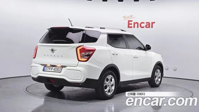 SsangYong Tivoli 2022 thumb 3