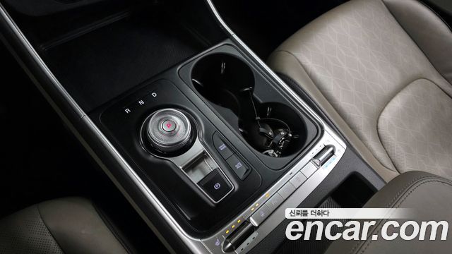 Kia Carnival 2024 thumb 9