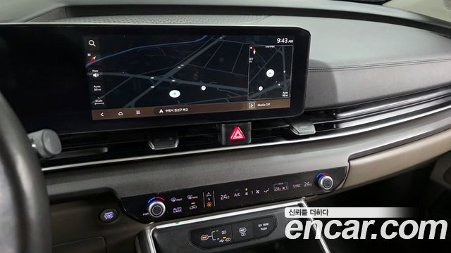Kia Carnival 2024 thumb 11