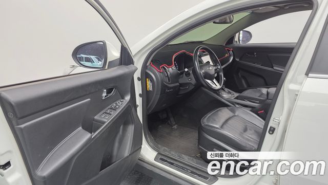 Kia Sportage 2013 thumb 12