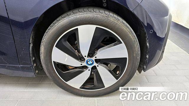 BMW i3 2020 thumb 6