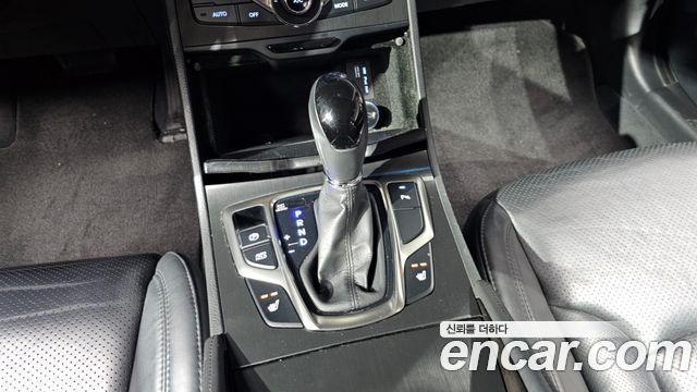 Hyundai Grandeur 2014 thumb 10