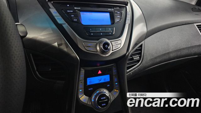 Hyundai Avante 2012 thumb 12