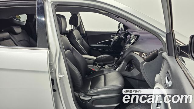 Hyundai Santa Fe 2013 thumb 11