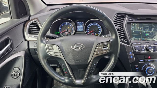 Hyundai Santa Fe 2013 thumb 12