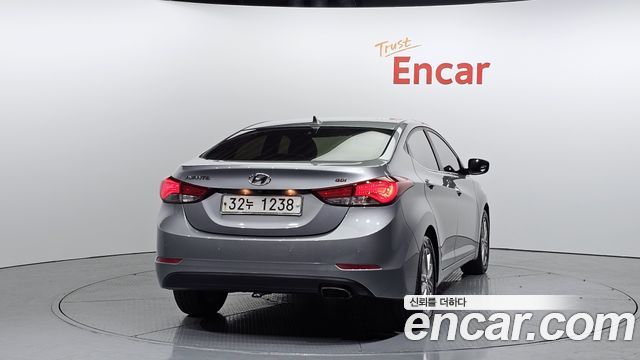 Hyundai Avante 2013 thumb 5