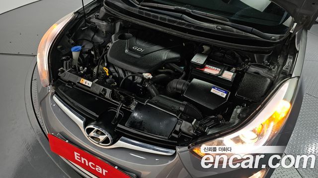 Hyundai Avante 2013 thumb 6