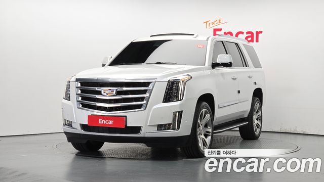 Cadillac Escalade 2020 thumb 2
