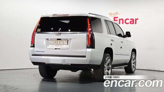 Cadillac Escalade 2020 thumb 3