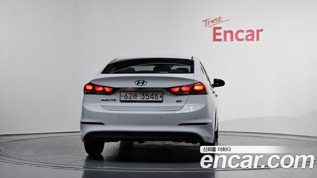 Hyundai Avante 2016 thumb 4